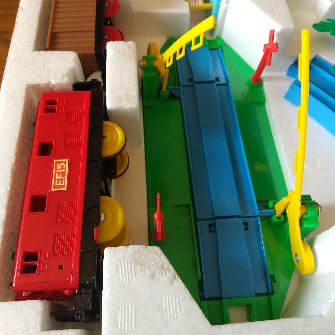 電気機関車ＥＦ１５＋貨物車 立体交差セット(廃版プラレール)