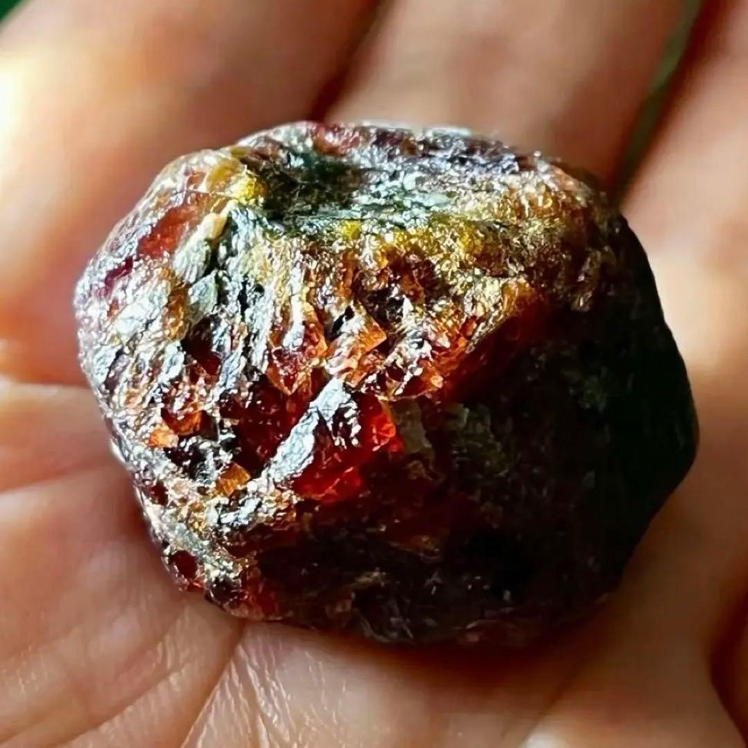 巨大 レッド ガーネット 163.65ct 原石 鉱物 天然石 パワーストーン