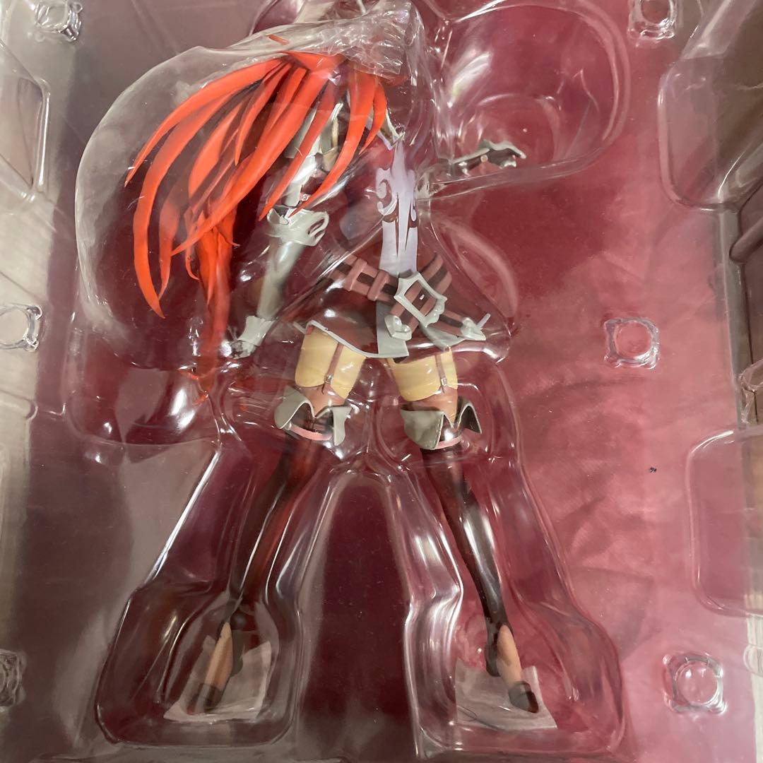 ファイアーエムブレム 覚醒 ティアモ　フィギュア 1/7 塗装済み完成品