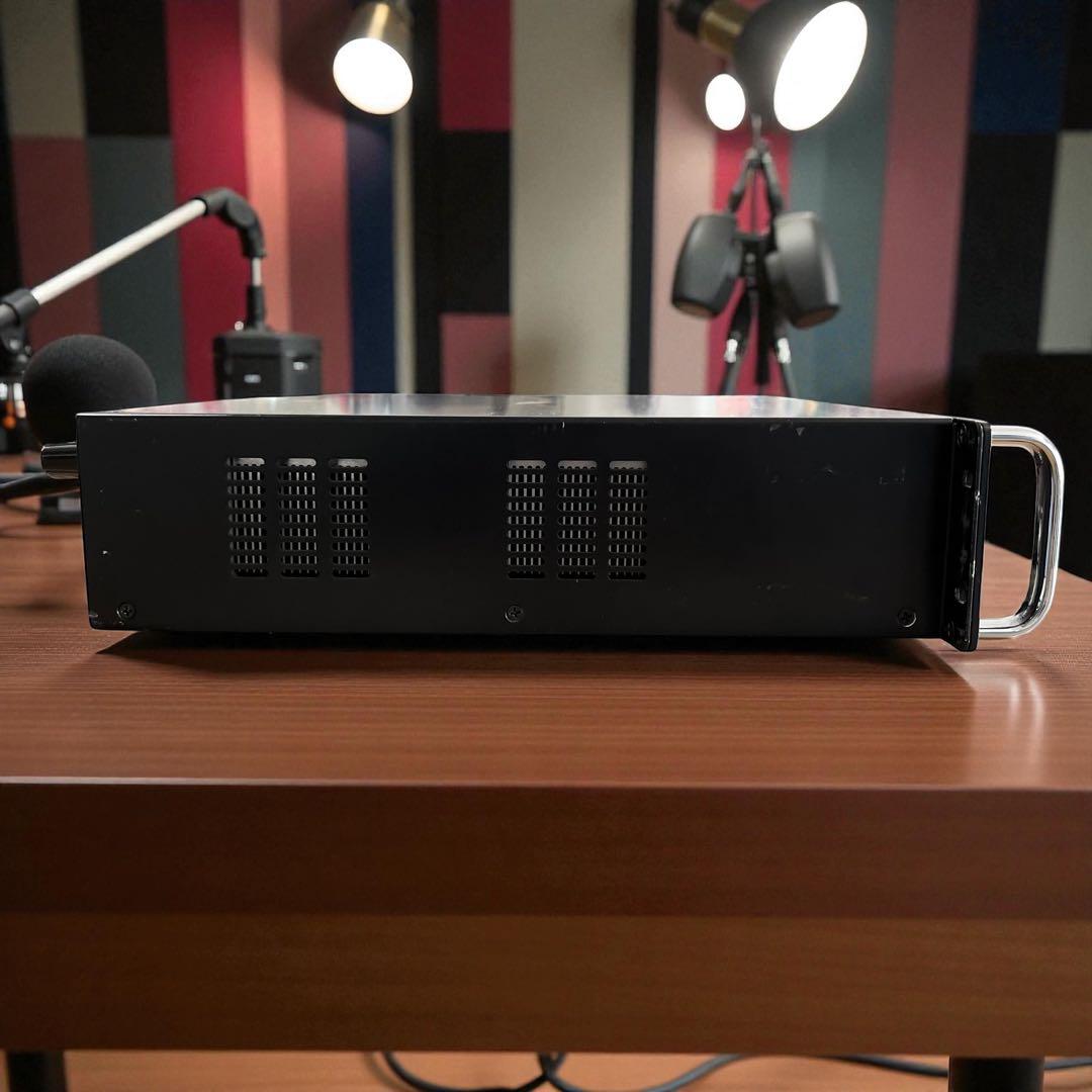 SWR SM-900 ベースアンプ アンプヘッド ヘッドアンプ bass amp