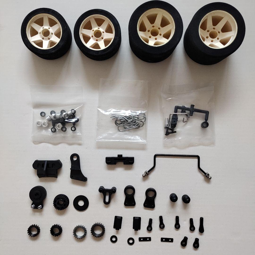 MUGEN　MRX-3、エンジンマフラー付き